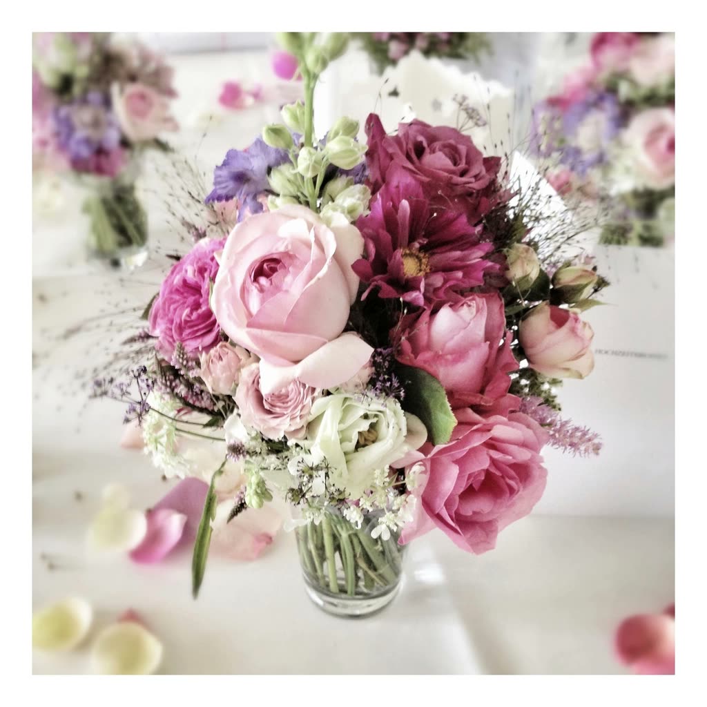 Mixed pink and purple bouquet